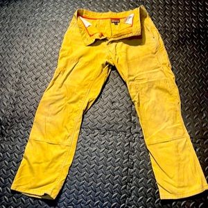 Patagonia canvas pant. Tan. Reinforcing on knees. Great outdoor pant!